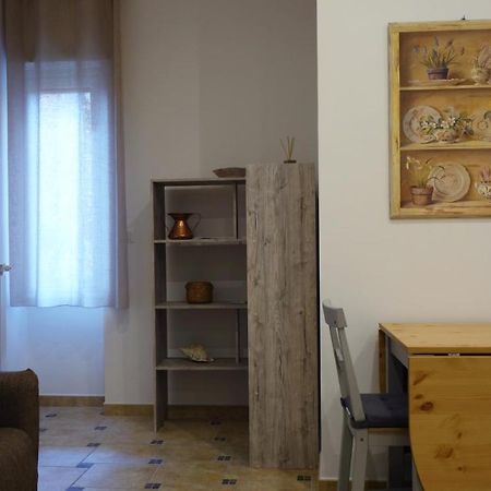 Eleonora'S Apartment Rom Eksteriør billede